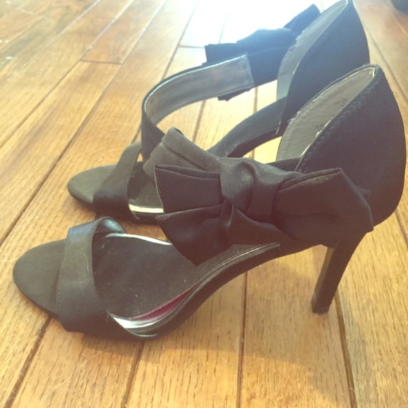 EUC Black Satin Heels - Picture 1 of 4